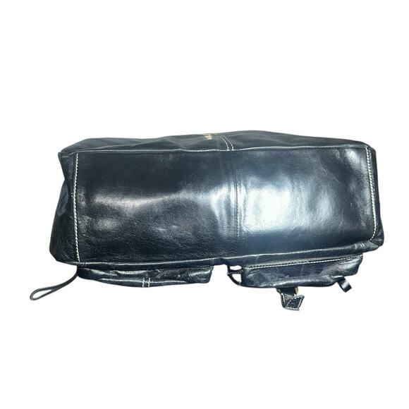 Joanel Black Leather Tote Bag with Front Pockets & Contrast Stitching - Picture 7 of 15